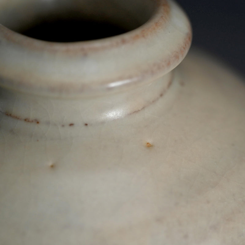 Hagi Bottle Vase ー三輪 栄造 “萩花入”
