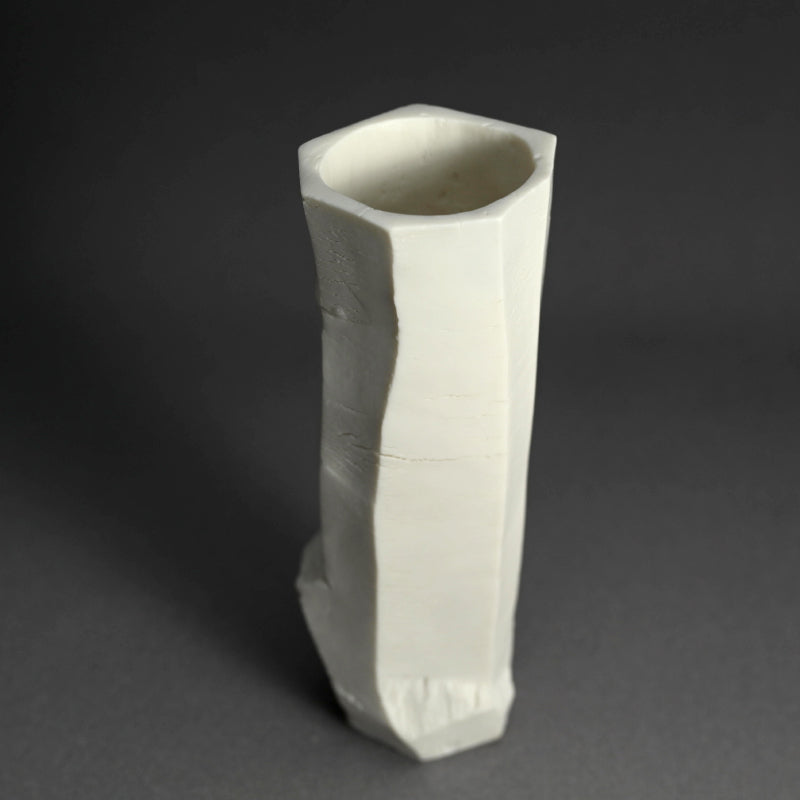 Exquisite Porcelain Vase ー小川 待子 “筒”