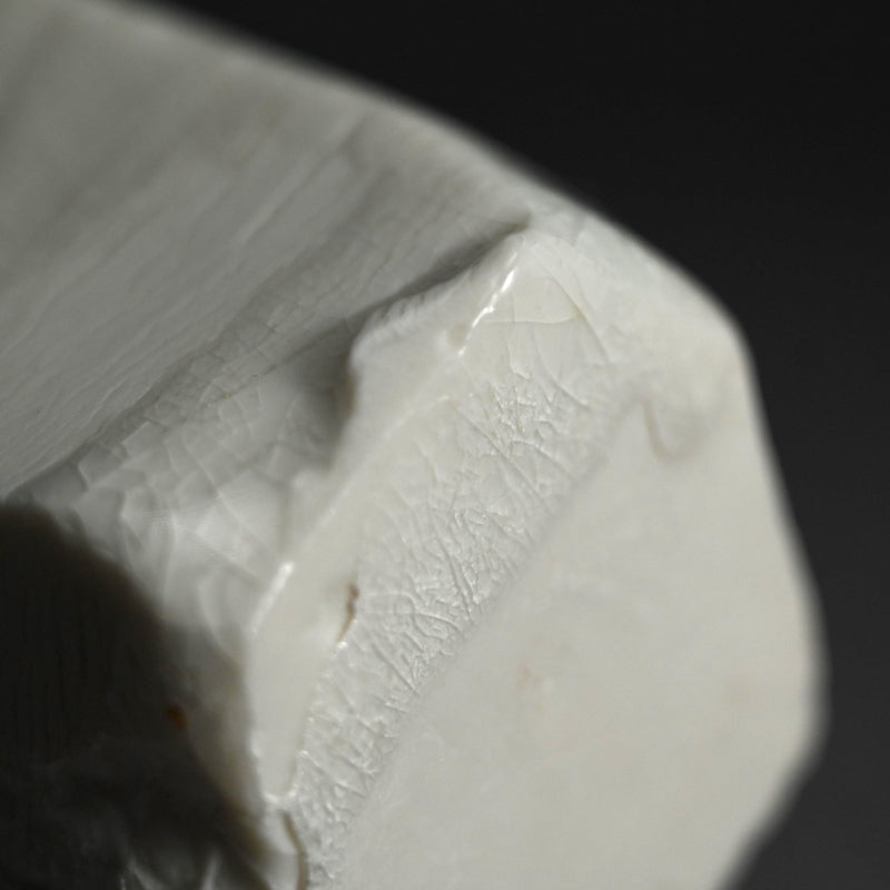 Exquisite Porcelain Vase ー小川 待子 “筒”