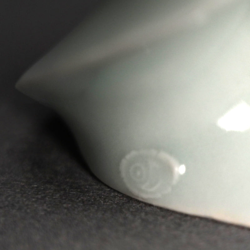 Pair Mentori Covered Vases ー八木 明 “面取り 蓋物”