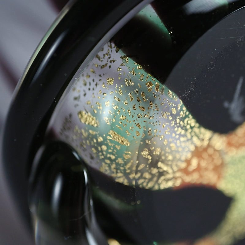 Flowering Glass Vase ー小林 貢 “寅吹硝子 野の花のために”