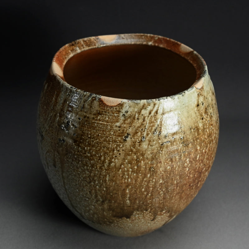 Deep Ash-Blasted Vase ー今井 理佳 “自然釉 鉢”