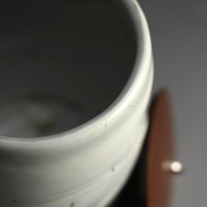 Ceramic Mizusashi Tea Ceremony Jar ー木村 盛伸 “黒地掛分白裂釉 水指”