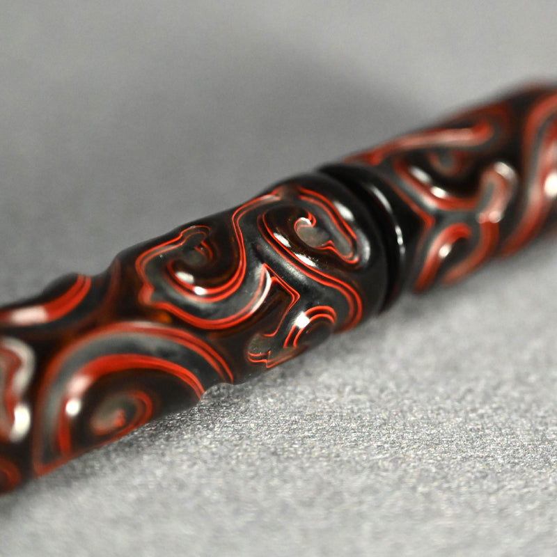Carved Lacquer Kozutsu Incense Case by Chikusen