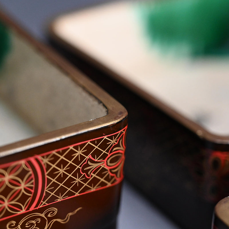 Toyoraku Yaki Lacquered Ceramic Jubako Stacking Box ー豊楽焼重箱