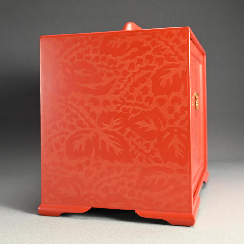 Engraved Cinnabar Lacquer Kikyoku Sencha Tea Cabinet ー朱毛彫器局