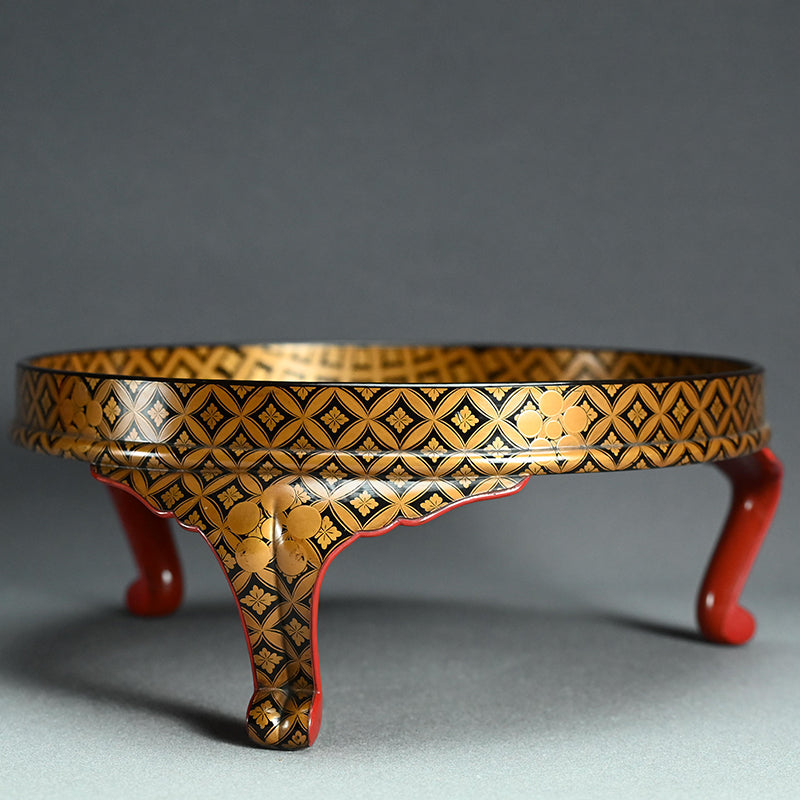 17th c. Tri-legged Antique Japanese Lacquer Tray with Gold Design ー時代蒔絵香盆