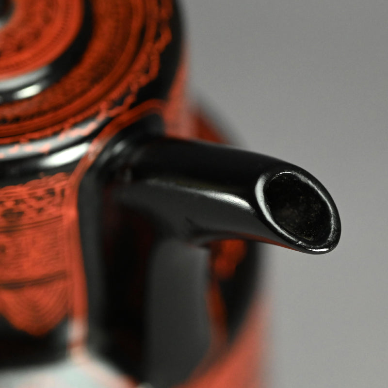 Antique Japanese Kinma Lacquered Choshi Pot ー木製 銚子