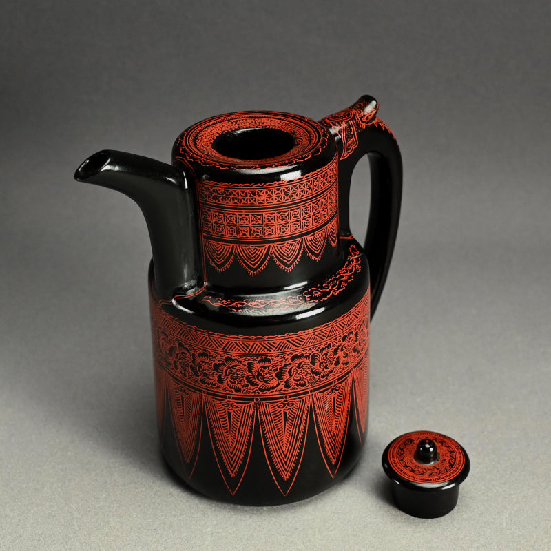 Antique Japanese Kinma Lacquered Choshi Pot ー木製 銚子