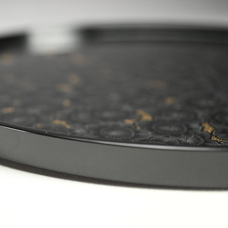 Lacquer Tray Set, Sakura by Living National Treasure ー小森 邦衞 “夜櫻 沈金丸盆”