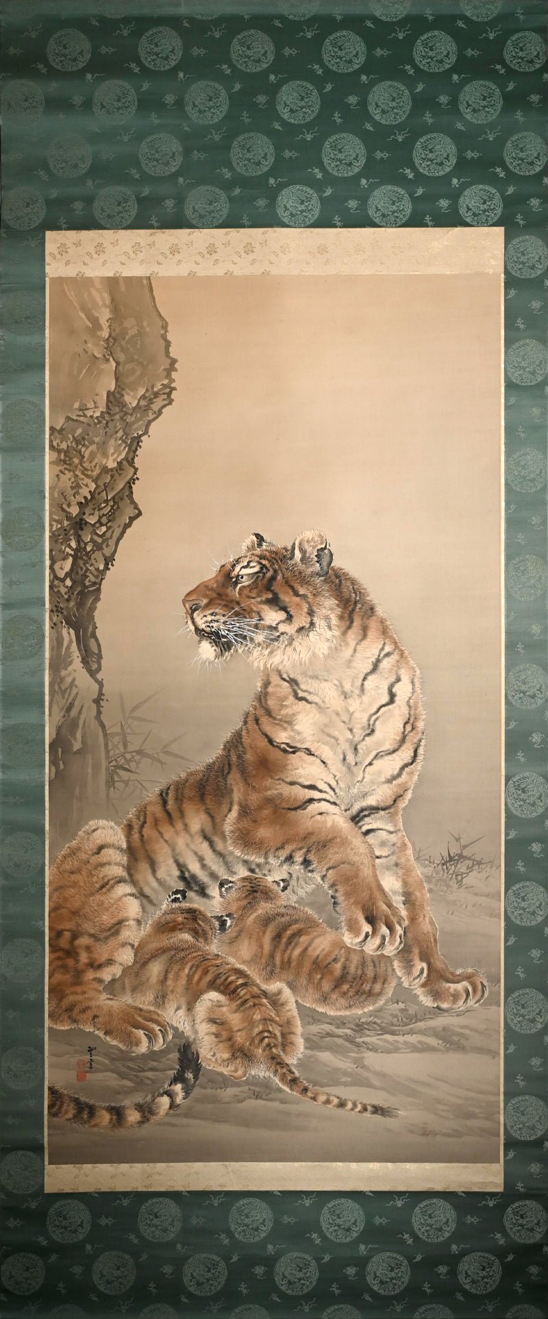 Superb Meiji period Tiger Scroll ー菊池 雲章“虎図”