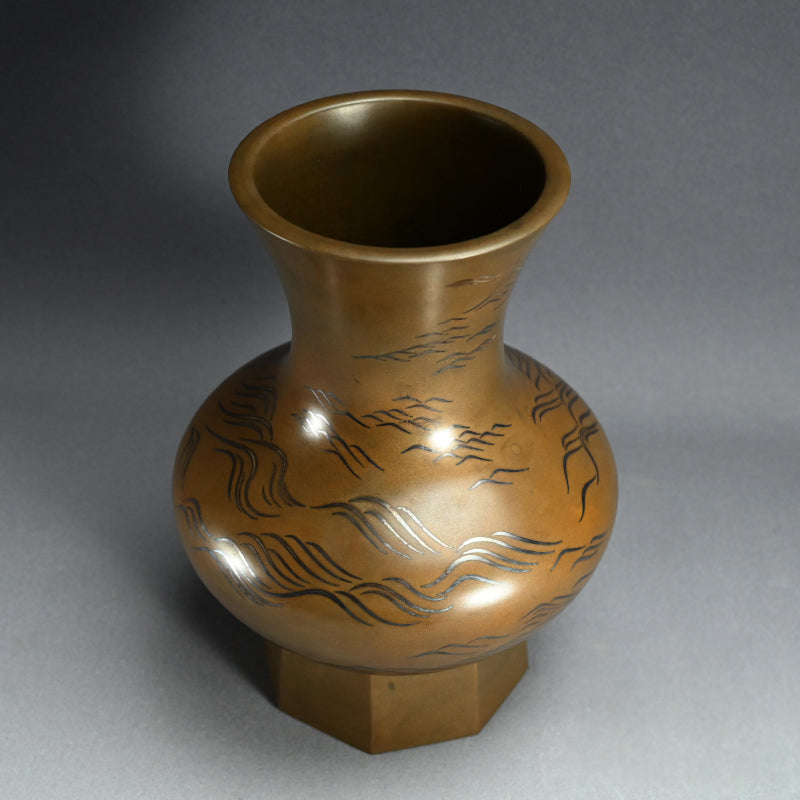Superb Bronze Vase ー中川 浄益, 瑞翁宗左 "花入 波銀象嵌"