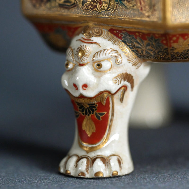 Meiji Period Satsuma Incense Burner ー薩摩錦手 人物風景文六角香炉