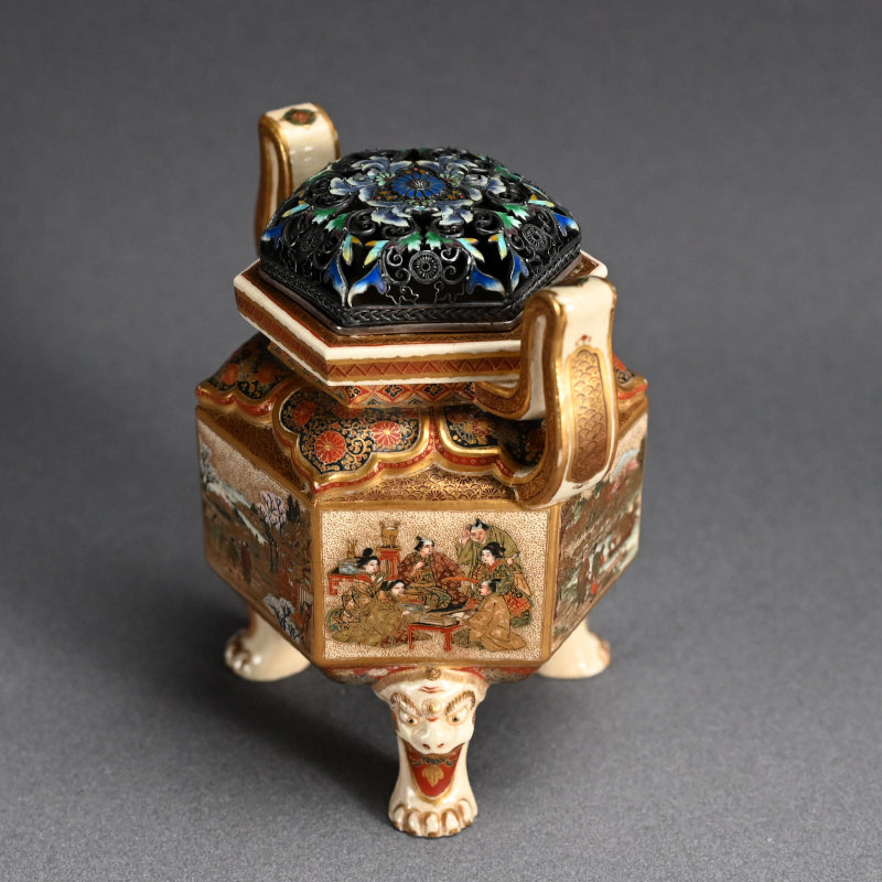Meiji Period Satsuma Incense Burner ー薩摩錦手 人物風景文六角香炉