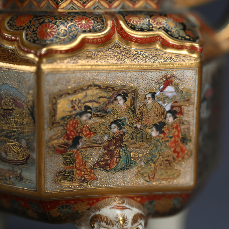 Meiji Period Satsuma Incense Burner ー薩摩錦手 人物風景文六角香炉
