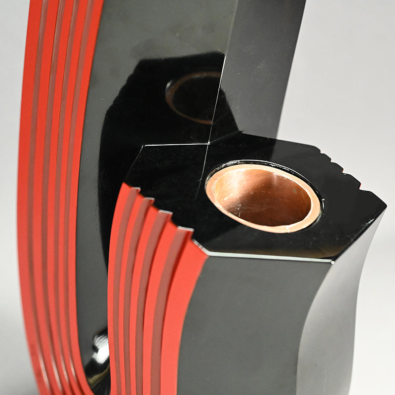 Contemporary Stylish Lacquer Vase by Kyuho