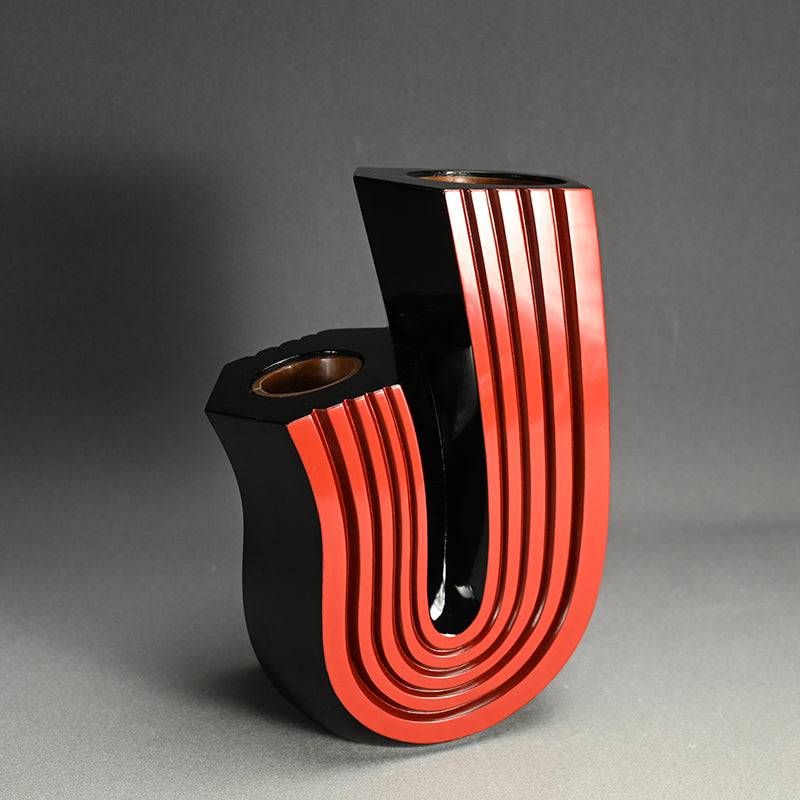 Contemporary Stylish Lacquer Vase by Kyuho