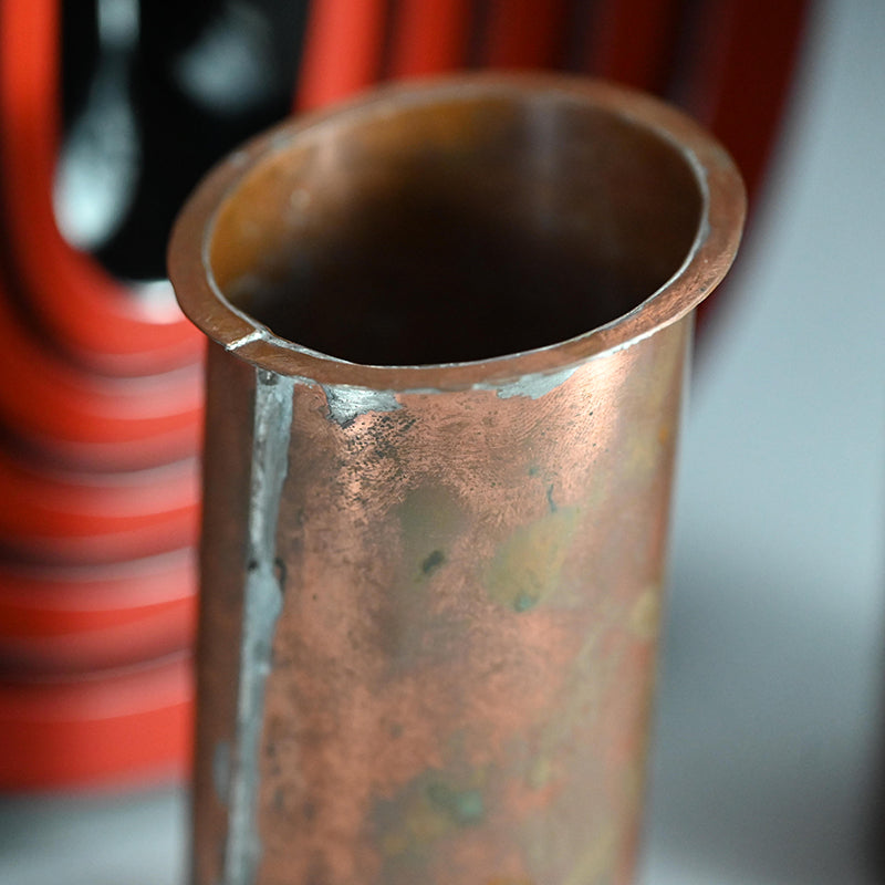 Contemporary Stylish Lacquer Vase by Kyuho