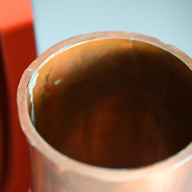 Contemporary Stylish Lacquer Vase by Kyuho