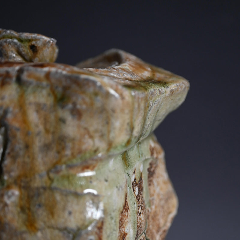 Iga Shinogi Mizusashi Water jar ー新 学 “伊賀 鎬水指”