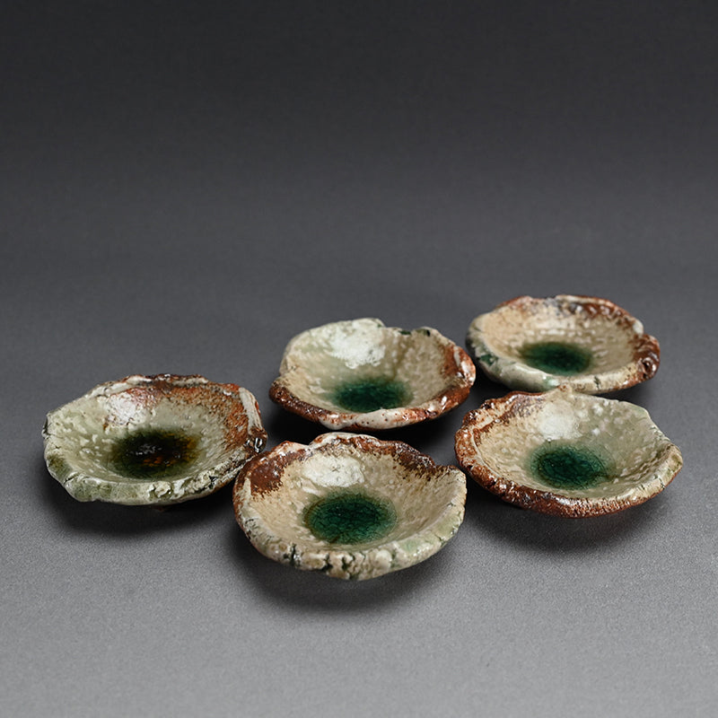 Iga Ash Glazed 5 pc. Plate Set ー新 学 “灰釉 叩き小皿”