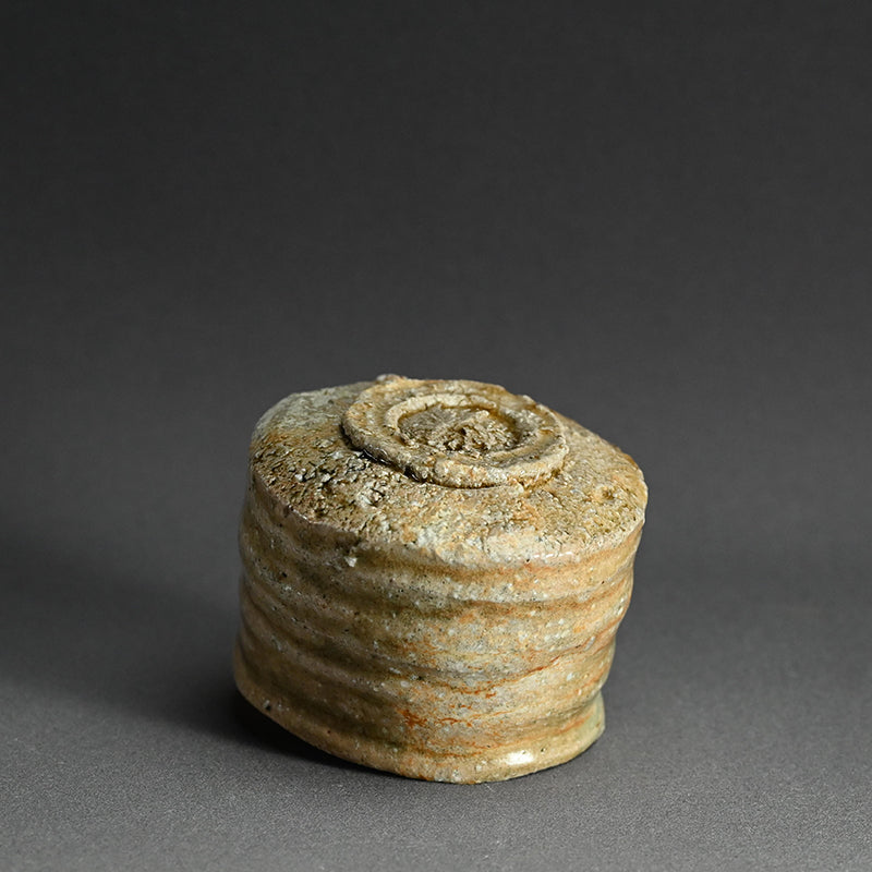 Superb Shigaraki Chawan Tea Bowl ー古谷 和也 “信楽茶盌”