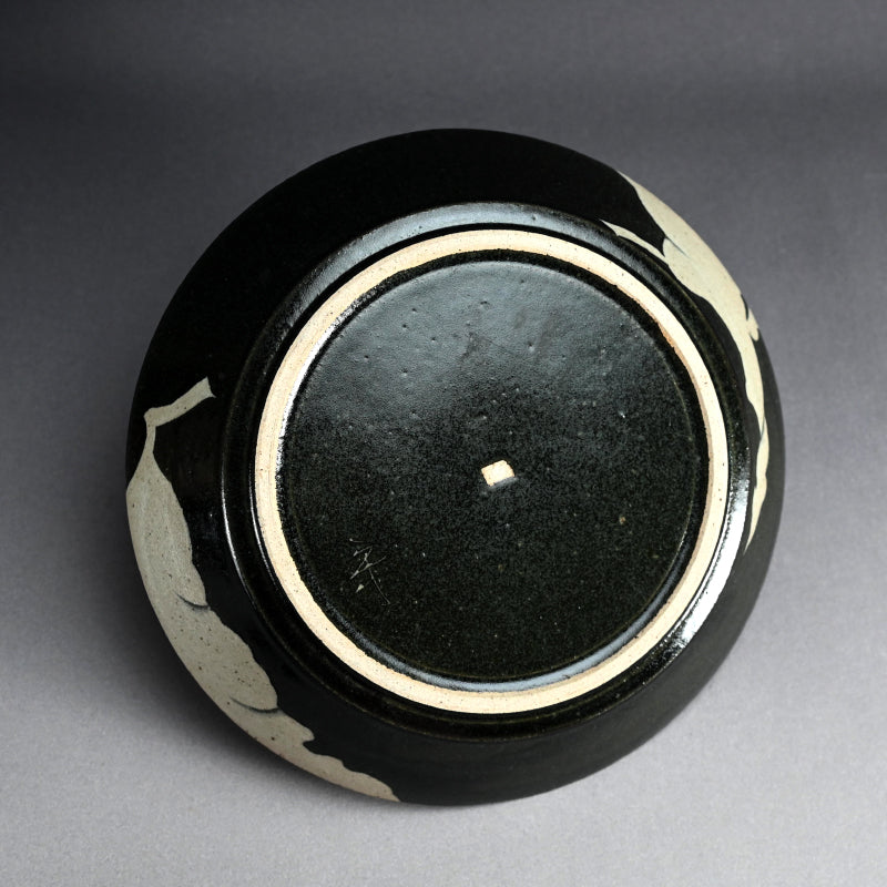 Unusual Early Work by Legendary, Moon-Flower ー和田 守卑良 “月花文鉢”