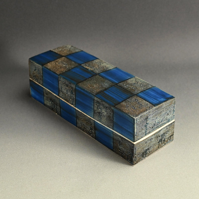 Time and Space Porcelain Box ー近藤 高弘 “次元陶筥”