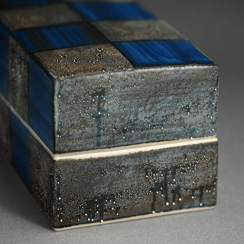 Time and Space Porcelain Box ー近藤 高弘 “次元陶筥”
