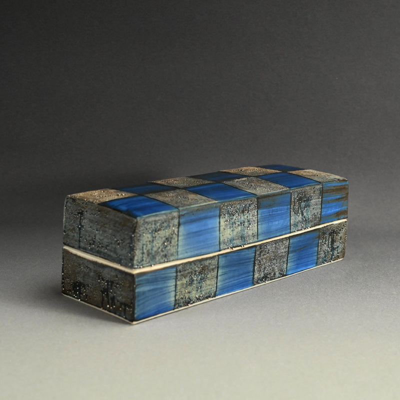 Time and Space Porcelain Box ー近藤 高弘 “次元陶筥”