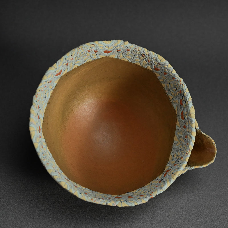 Katakuchi Inlayed Basin by important artist ー岸 映子 “彩石象嵌器”
