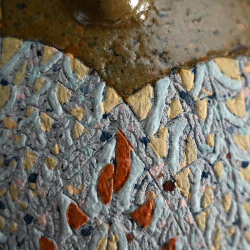 Katakuchi Inlayed Basin by important artist ー岸 映子 “彩石象嵌器”
