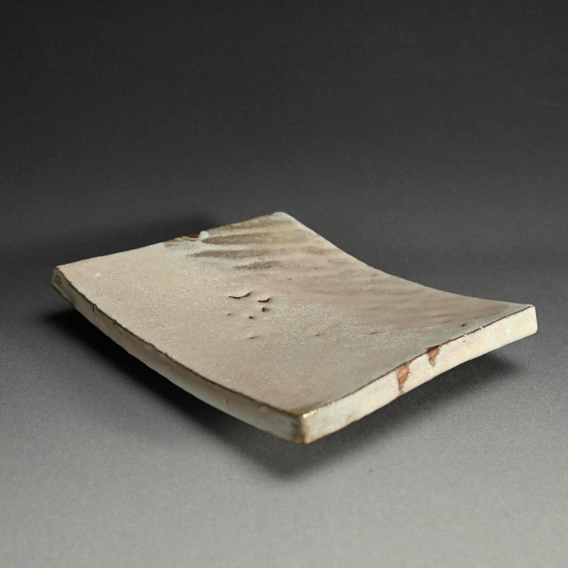 Lavender Hue Hagi Slab Plate ー三輪 栄造 “皿”