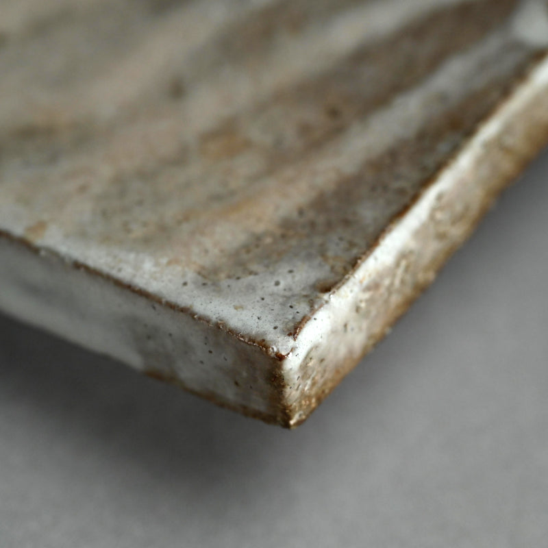 Lavender Hue Hagi Slab Plate ー三輪 栄造 “皿”