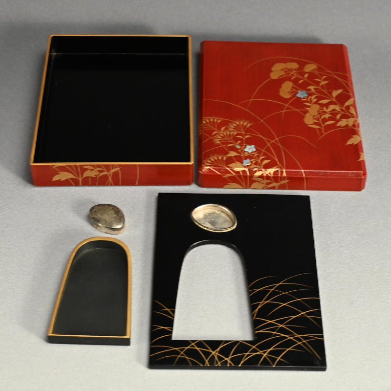 Antique Japanese Rimpa Revival Lacquer Writing Box ー秋草絵硯箱
