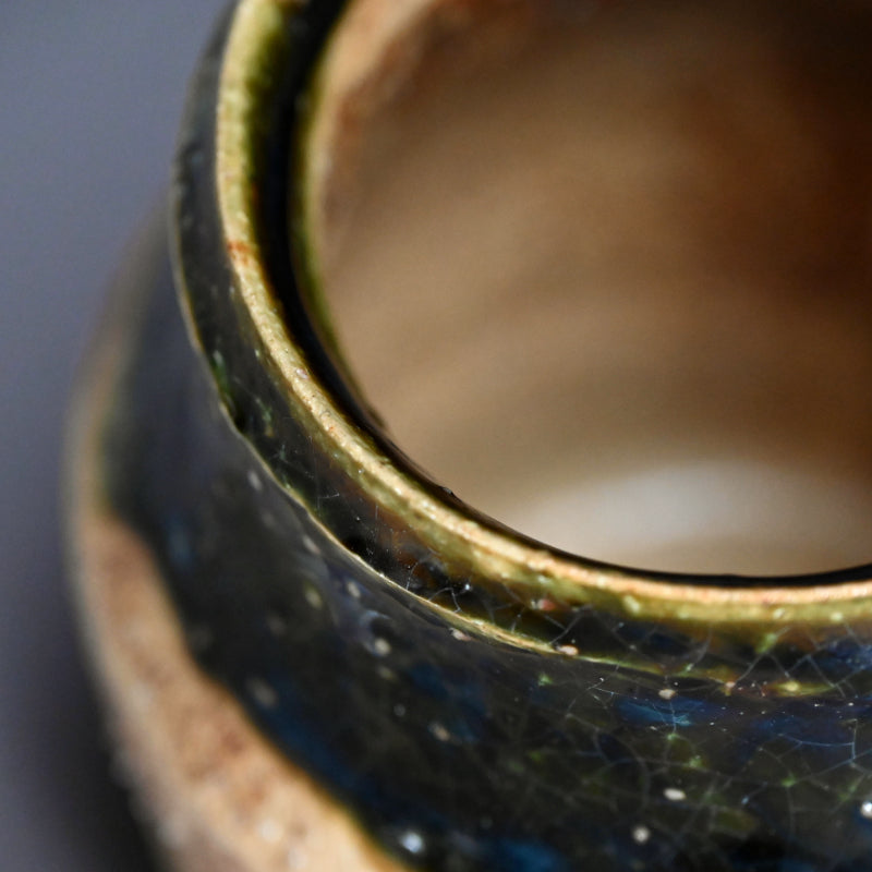 Radical Oribe Tsubo Vase ー鯉江 良二 “壺”