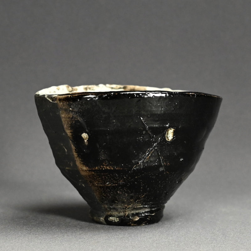 Smokey Black & White Chawan Tea Bowl ー鯉江 良二 “茶盌”