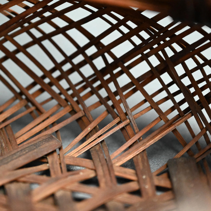Woven Bamboo Vase ー二代 田邊 竹雲斎 “寿海 花籃"