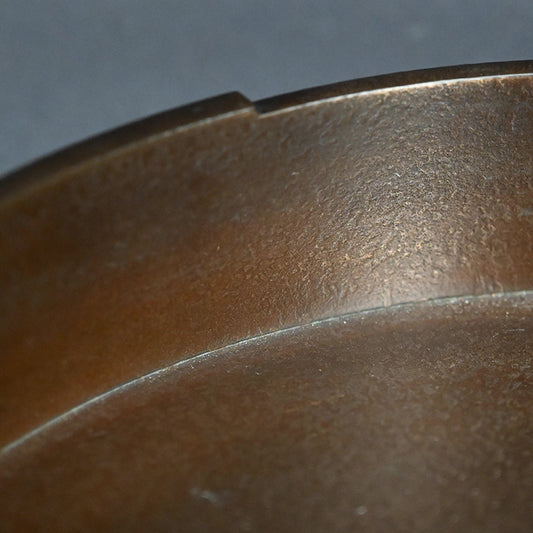 日本のアールデコ調ブロンズ製水盤花器