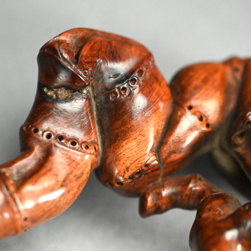 Awe Inspiring Bamboo-Root Nyoi Wood-Carving