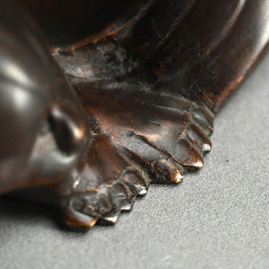 日本のアールデコ時代のブロンズ猫