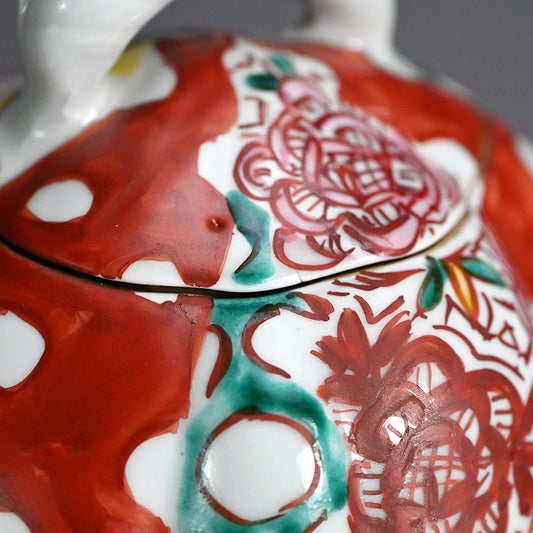 Playful Tea Pot ー松田 百合子 “HASU 水瓶”