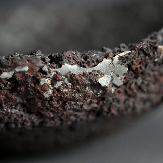 Igneous (not a) Chawan Bowl ー白石 陽一 “茶碗”
