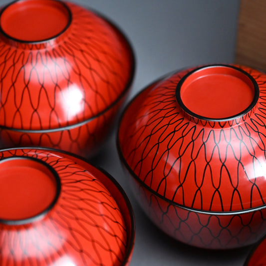 10 Edo period Ami-Me Lacquered Bowls