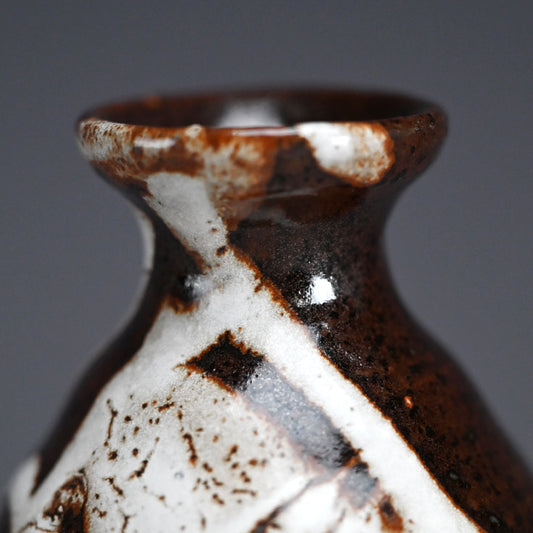 LNT Tokkuri Sake Flask ー清水 卯一 “蓬莱徳利”