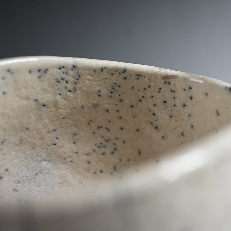 Shiro-Raku Chawan ー橋本 知成 “白楽筒茶碗”