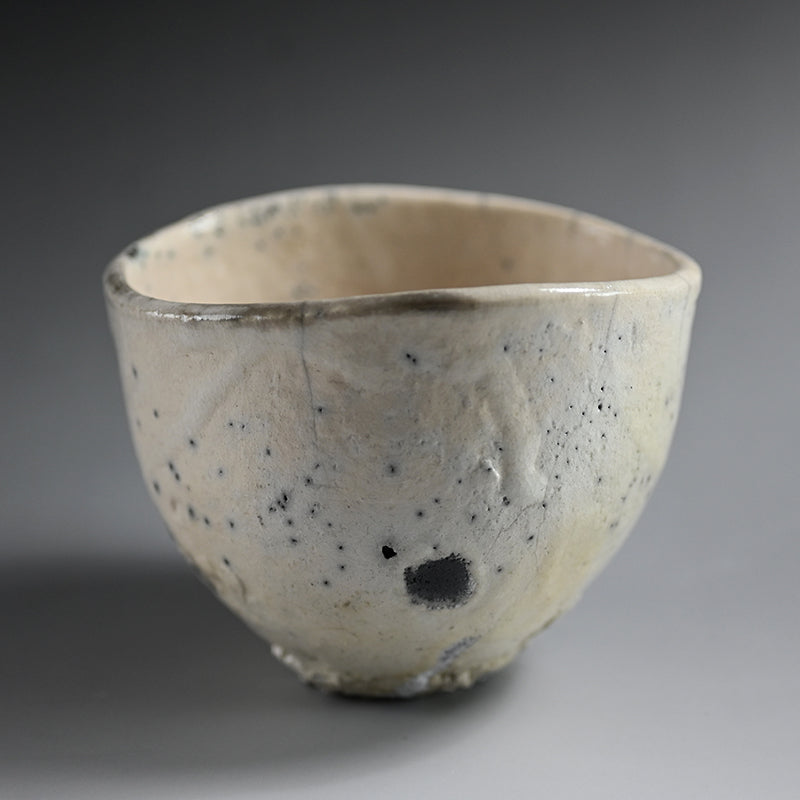 Shiro-Raku Chawan ー橋本 知成 “白楽筒茶碗”