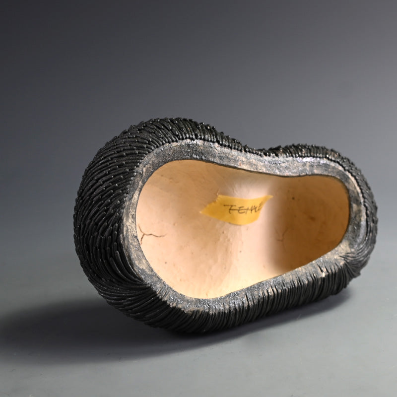 “FEMALE” Contemporary Ceramic Sculpture ータカハシ アオイ