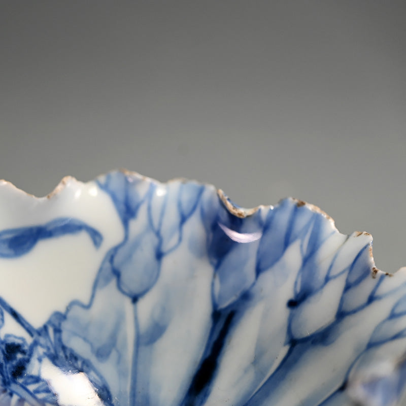 Blue & White Lotus leaf Bowl ー松月山 鸞亭