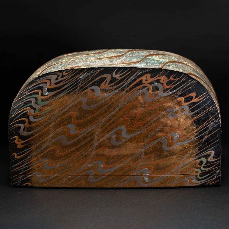 Incredible Large Lacquer Box ー服部 峻昇 “漆箱"